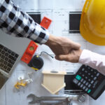 Hand,In,Hand,Between,Project,Contractors,And,Customers,Due,To